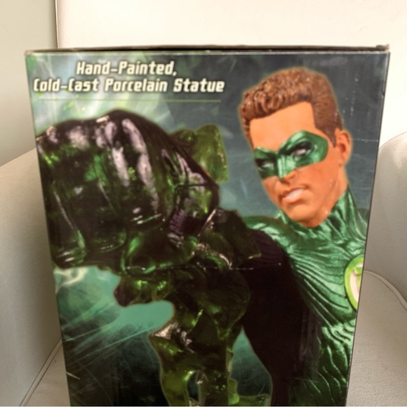 DC Comics Green Lantern Movie Hal Jordan Energy Statue - Picture 11 of 14